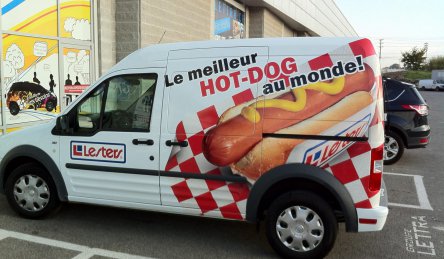 lettrage camion moyen lesters.jpg