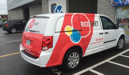 lettrage camion moyen ricochet.jpg