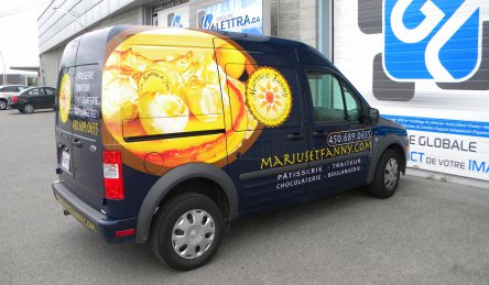 lettrage camion moyen marius et fanny.jpg