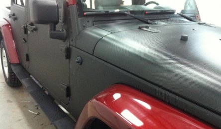 lettrage wrap jeep carbone.jpg