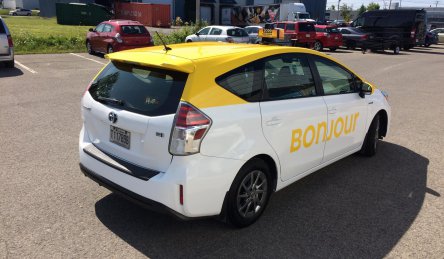 lettrage auto partiel taxi bonjour.jpg