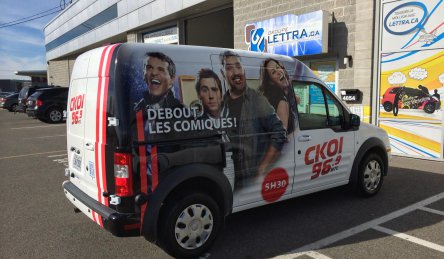 lettrage camion complet ckoi 969 fm.jpg