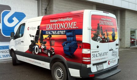 lettrage camion moyen boutique lautonome.jpg