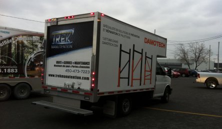 lettrage cube damotech.jpg