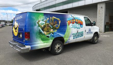 lettrage camion moyen mont st sauveur.jpg