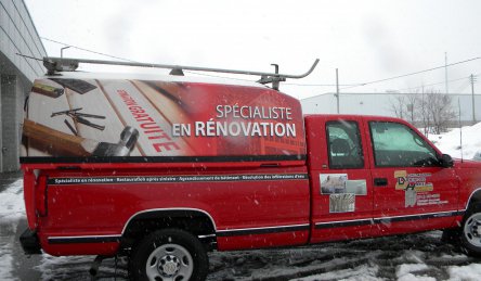 lettrage camion moyen construction dominique hamel.jpg