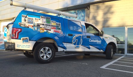 lettrage camion moyen certainteed.jpeg