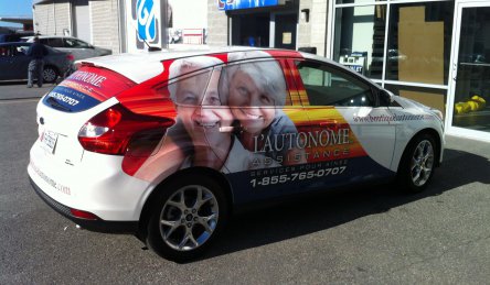 lettrage auto moyen boutique autonome.jpg