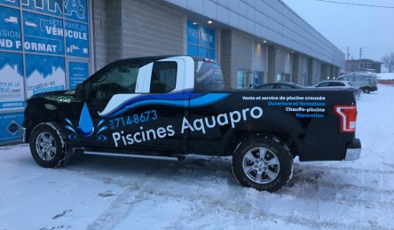 lettrage camion moyen piscine aquapro.jpg