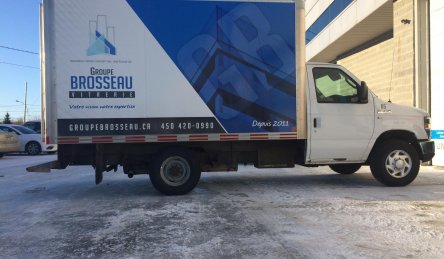 lettrage cube brosseau vitrerie.jpeg