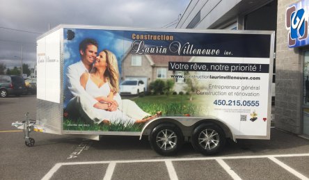 lettrage remorque construction laurin villeneuve.jpg