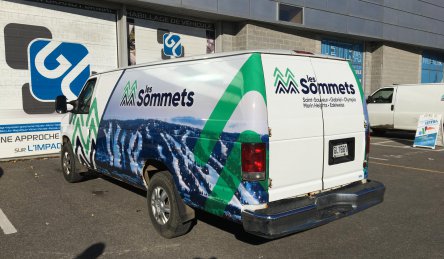 lettrage camion moyen mont st saveur.jpg