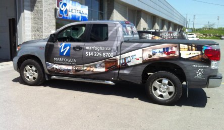 lettrage camion moyen marfoglia construction.jpg