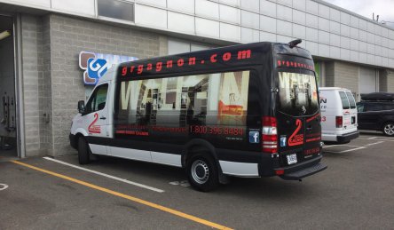 lettrage camion complet garde robe gagnon.jpg