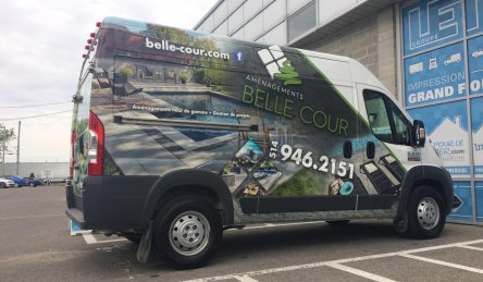 lettrage camion complet amenagement belle cour.jpg