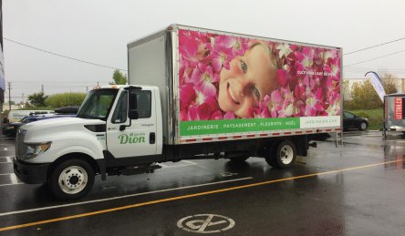 lettrage cube jardin dion.jpg